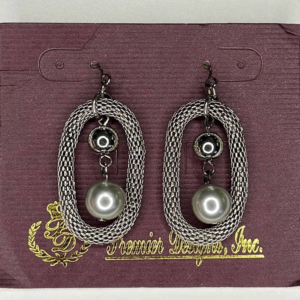 Premier Designs Jewelry silver and pearl wire dangle earrings.